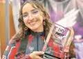 Joven mexicana gana premio internacional de robótica